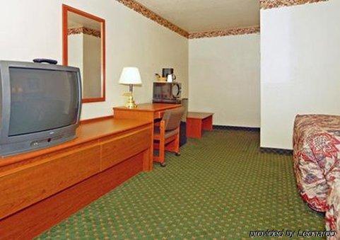 Econo Lodge City Center Портленд Номер фото