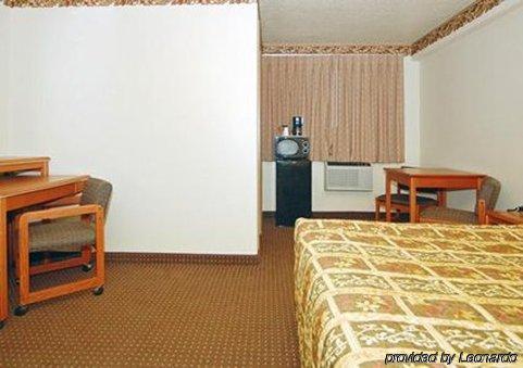 Econo Lodge City Center Портленд Номер фото