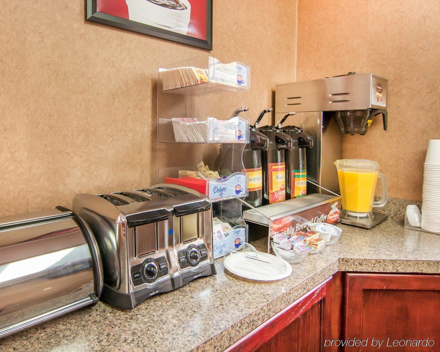 Econo Lodge City Center Портленд Экстерьер фото